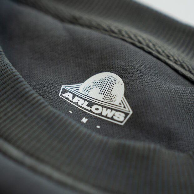 Arlows Sweater Labeled Washed Grey